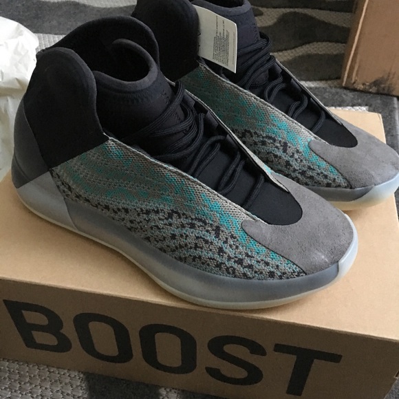 yeezy quantum teal